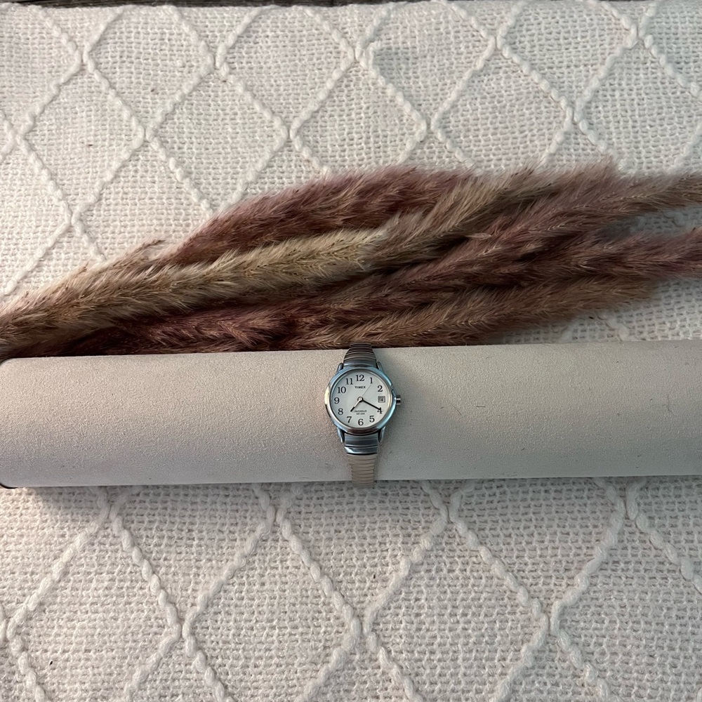 Vintage Silver Timex‎ Bracelet Watch